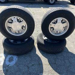 Silverado C1500 Set Of 4 OEM Rims 