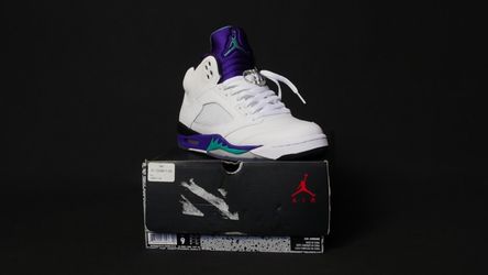 Retro Air Jordan 5 "Grapes" Size 9