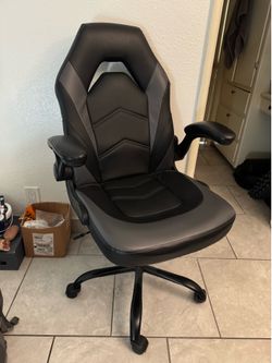 Gaming chair