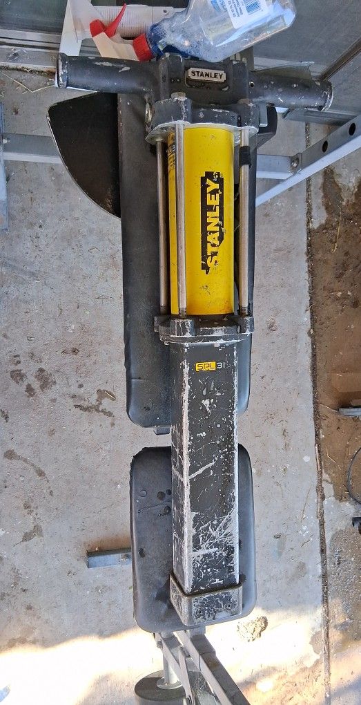 Hydraulic Tools Nèd To Sell ASAP Obo