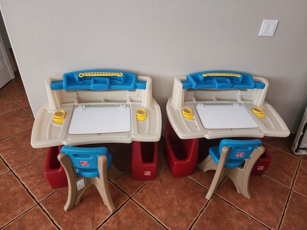 Step 2 kids desk