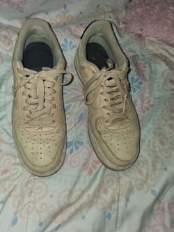 Nike Air force gold with metal Nike sine