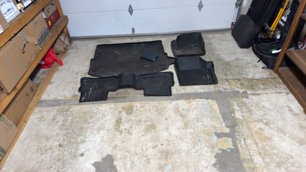 Weather Tech floor mats and discovery manual