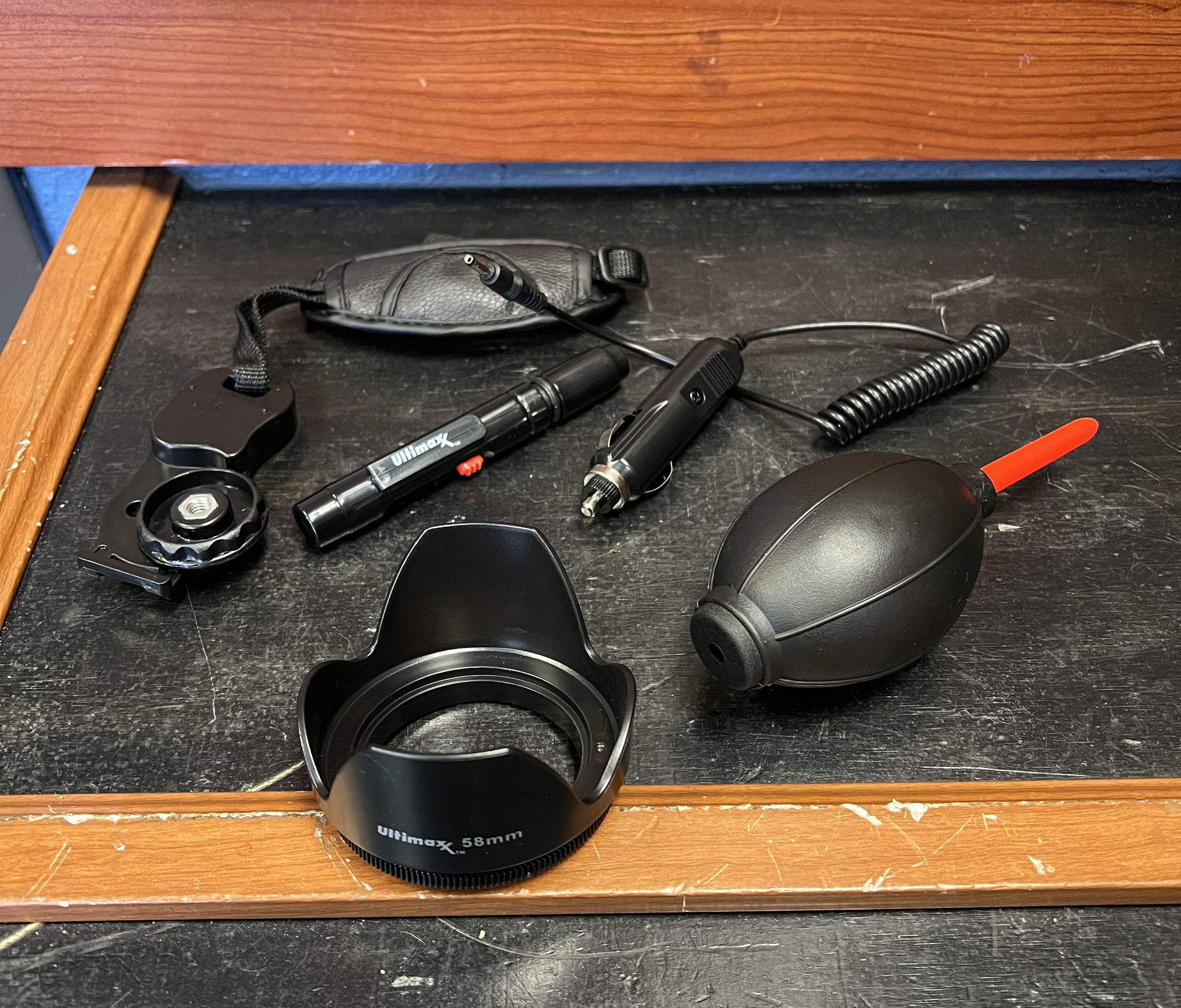 Canon 24.1MP DSLR Camera
