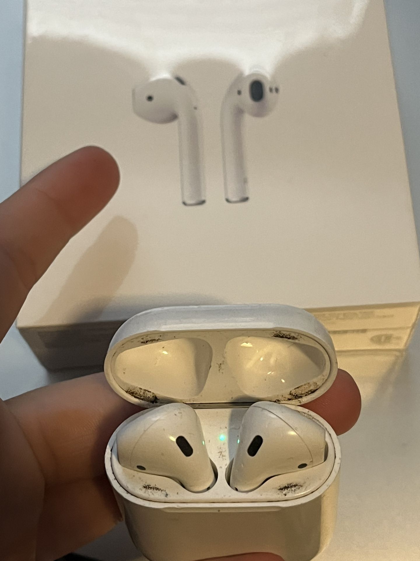 Used Apple Air pods 2nd Generation 