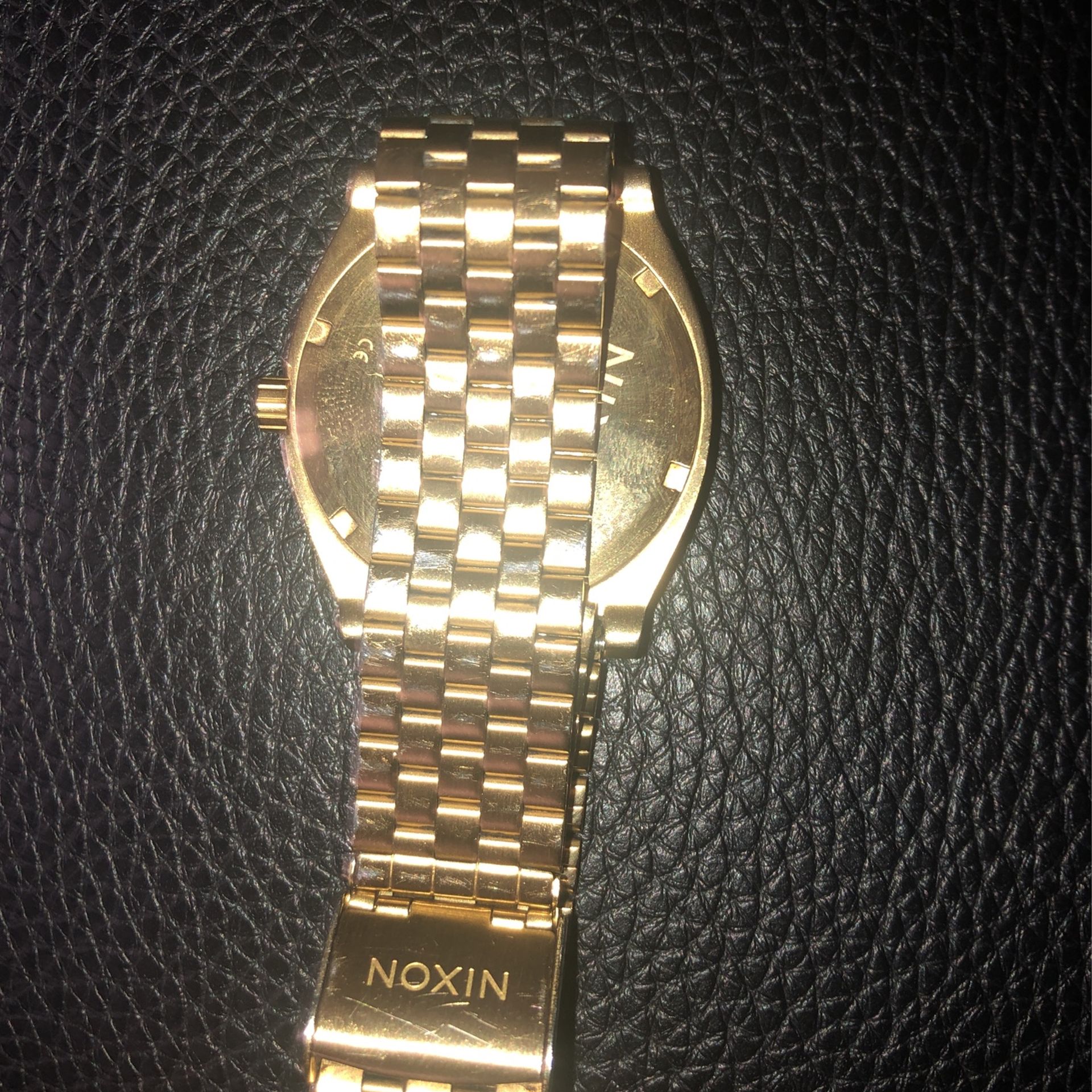 Nixon Watch
