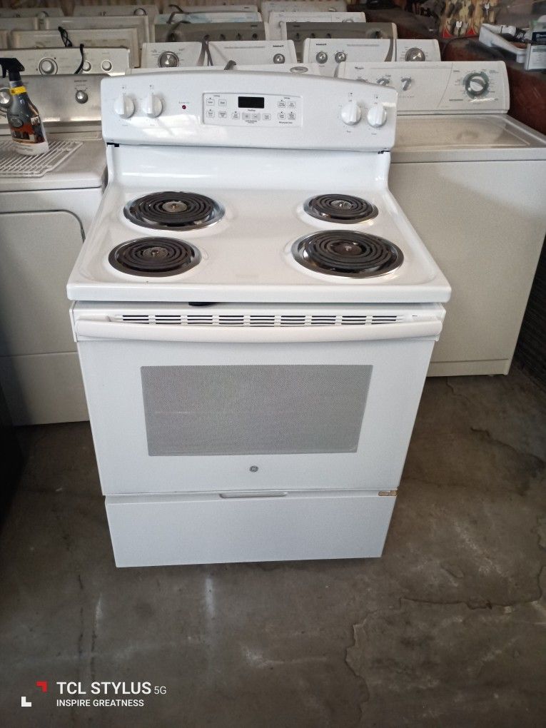 Stove Electric GE Everything Is And Good Working Condition 3 Months Warranty Delivery And Install