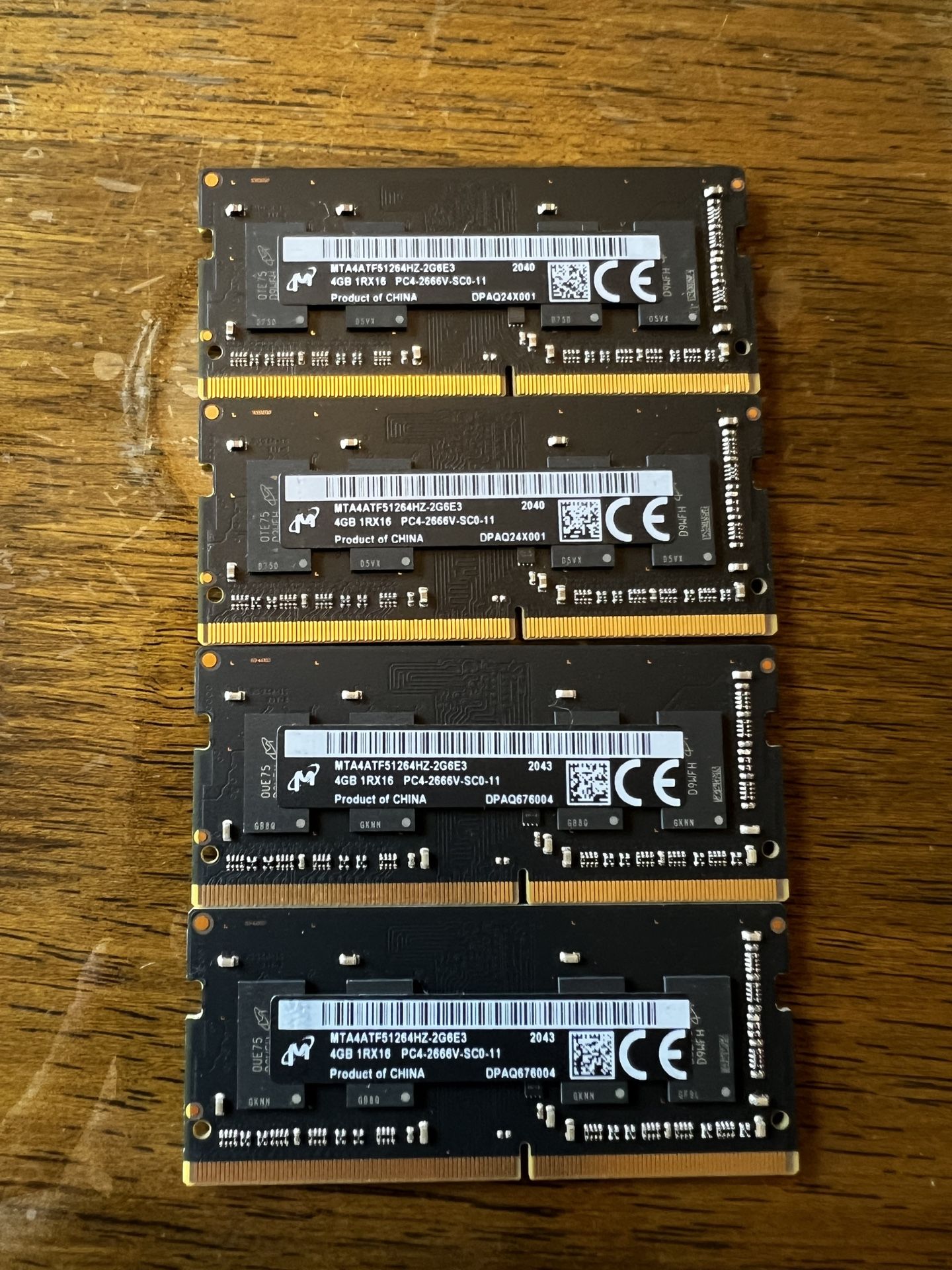 4xMicron 4GB DDR4 SO-DIMM DDR4 2666 Laptop Memory