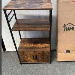 Kitchen Bakers Rack/shelf