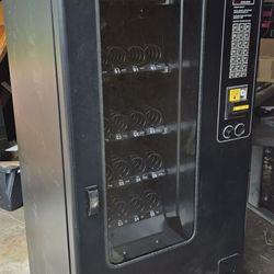 Snack Vending Machine