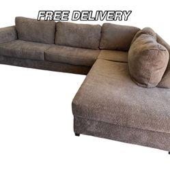 LARGE PLUSH SECTIONAL SOFA COUCH SALA FREE DELIVERY 