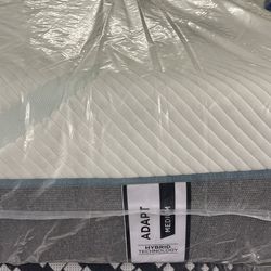 Mattress Queen Size Tempur Pedic
