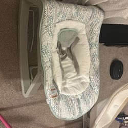 Baby Lounge