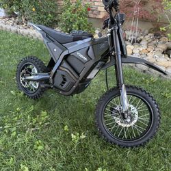 Yozma in10 used 79 miles brand new first owner had for 3 days