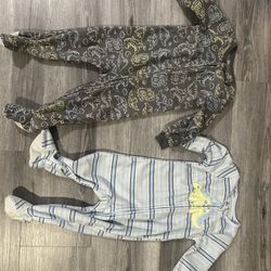 2: 2t Onesie pjs in great condition