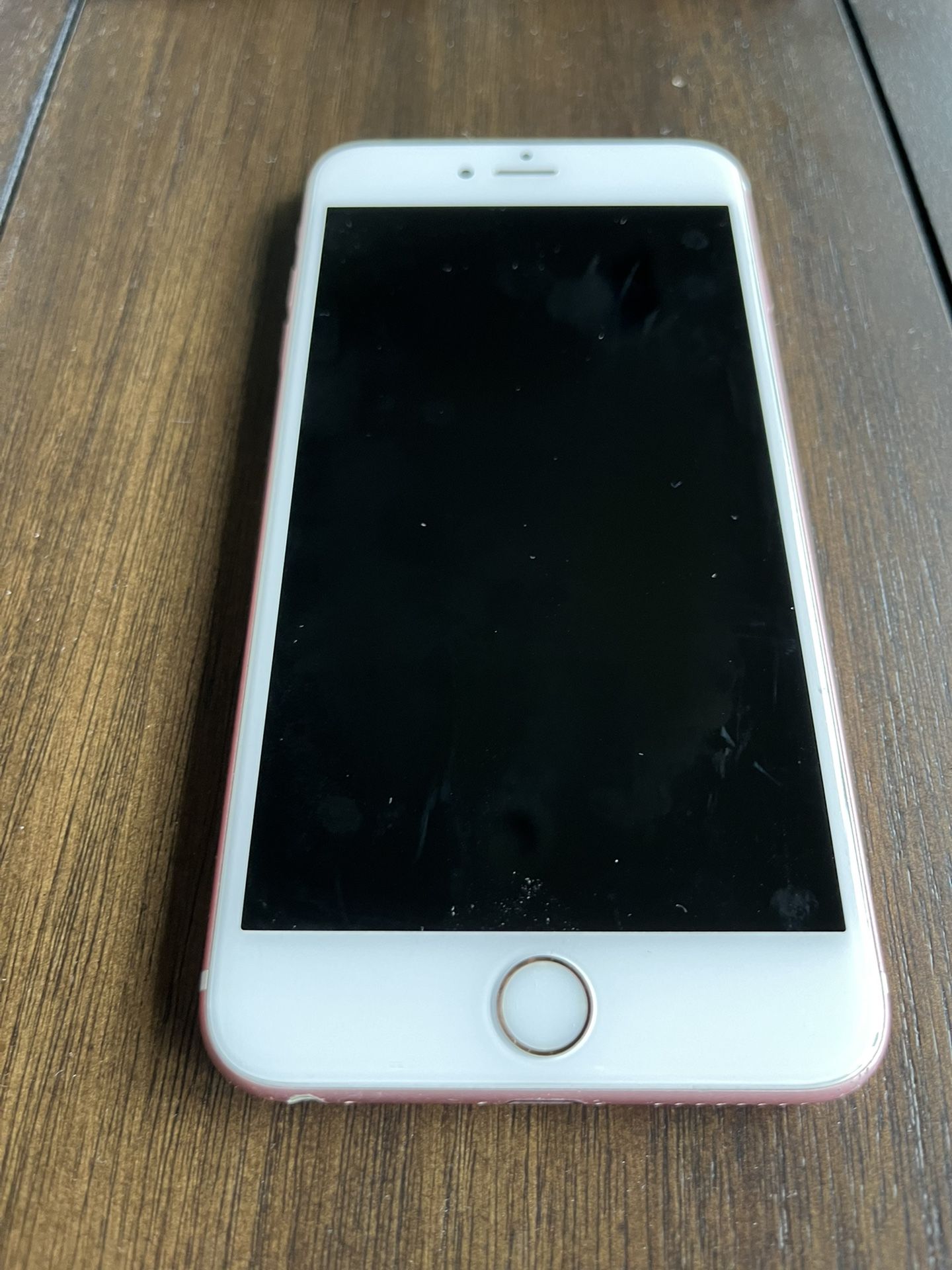 Rose Gold iPhone 6s Plus
