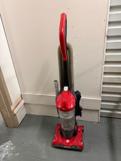 Dirt Devil CleanPath Express Bagless Upright Vacuum – Works Great