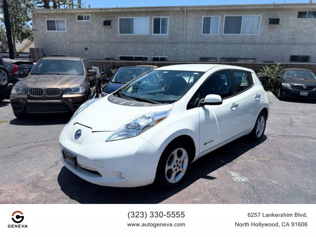 2016 Nissan LEAF