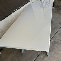 Dinning Table With 6 Chairs 