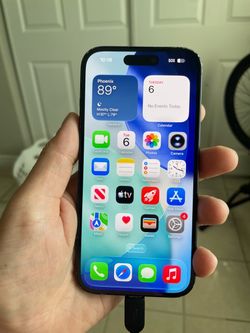 iPhone 15 Unlocked (Black)