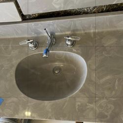 For Sale Sink......... Lavamanos, 