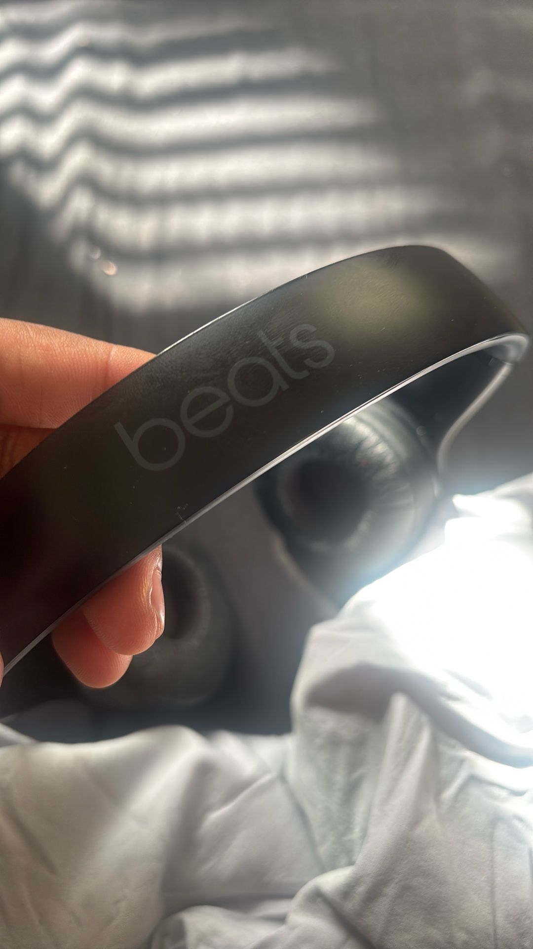 Beats Gold And Black