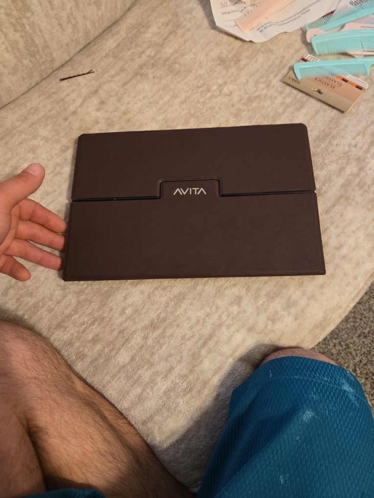 Avati Labtop