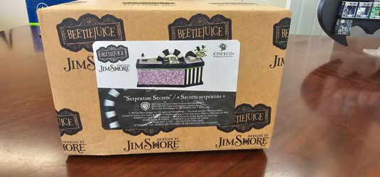Jim Shore Beetlejuice “Serpentine Secrets” Coffin Trinket Box with Original Box