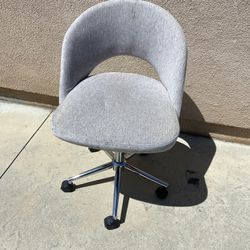 Office chair adjustable 
