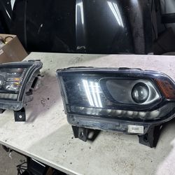 2018 Durango Headlight Xenon 