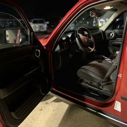 2007 dodge nitro  SUV  