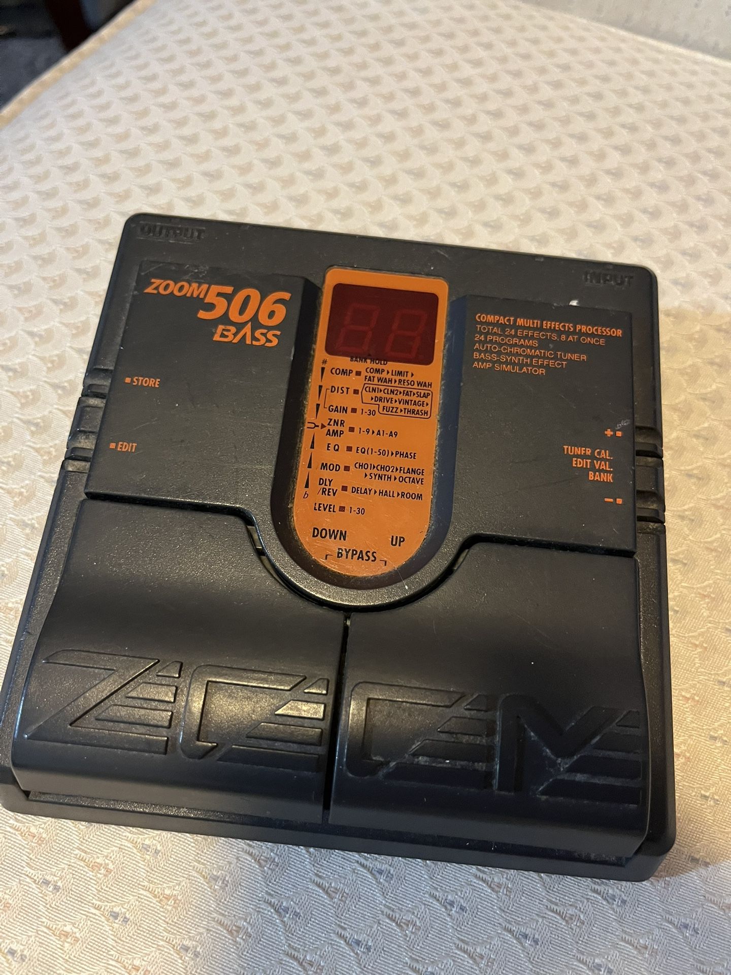 Zoom 506 Bass Compact Multi Effects Processor