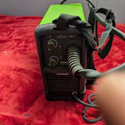 Titanium Easy-Flux 125 Amp Welder 120V (TI-FLX125