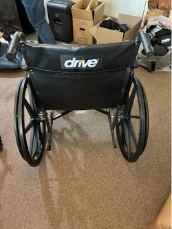 Drive Medical Silver Sport 2 Wheelchair