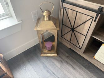 Candle lantern