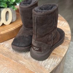 Kids Uggs 