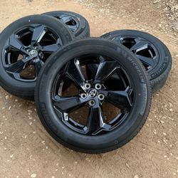 Toyota RAV4 Brand New Wheels And Tires 225/60R18 $ 1399 Firm Price 