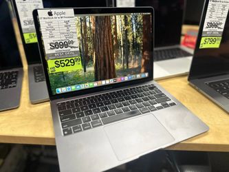HUGE APPLE SALE!!! 13" MACBOOK AIR RETINA 3.2 M1 8GB RAM 128GB SSD 2020