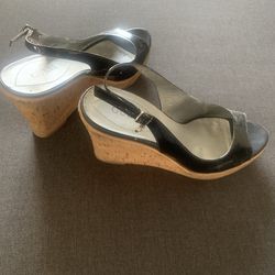 Guess Vintage Black Sandals 5” High Platform Shoes Size 8
