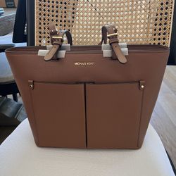 NWT New Micheal Kors Purse Bag Tote 