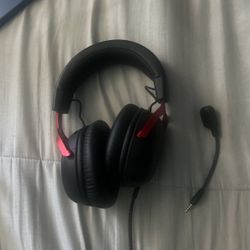 hyper x cloud III headset