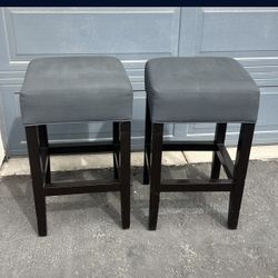 Gray Bar Stools 