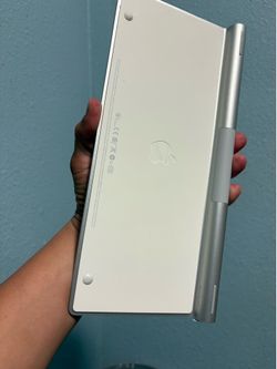 Apple keyboard