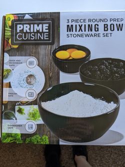 New in Box! Emeril Lagasse Mixing Bowl Set 