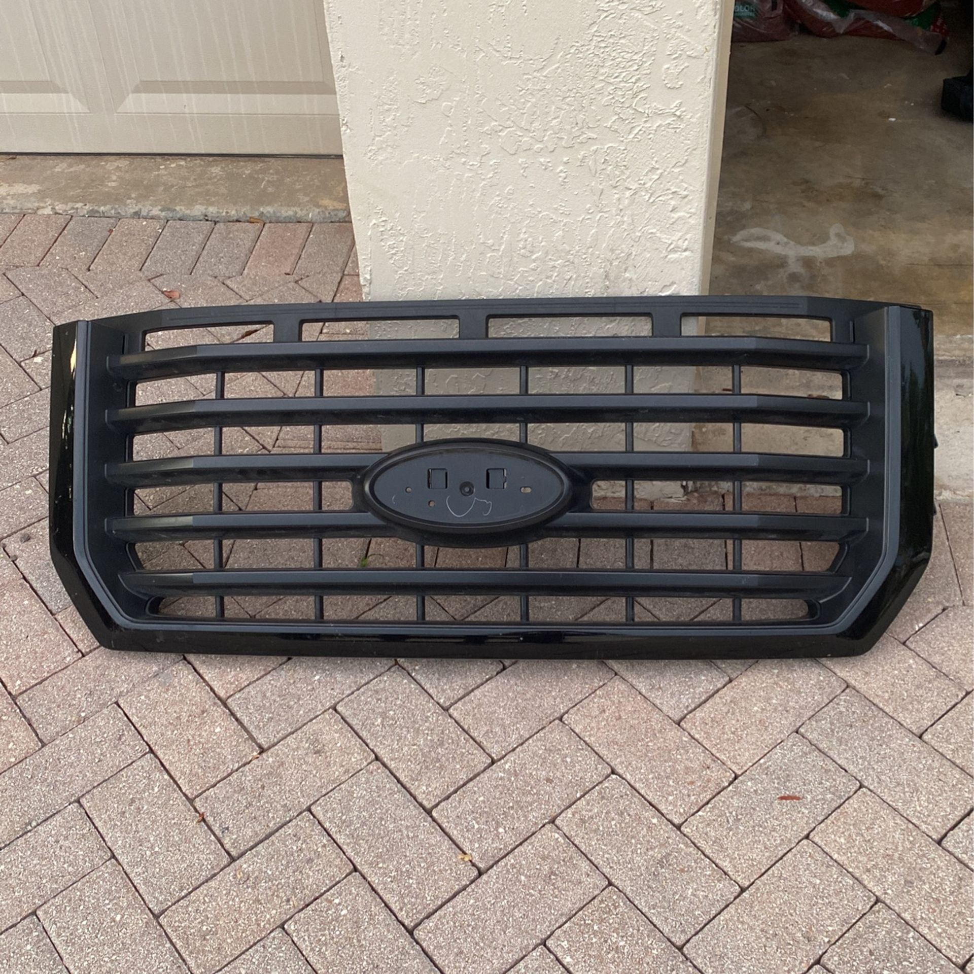 ford F150 2017 front grill