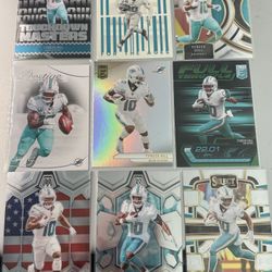Tyreek Hill Card Lot