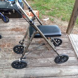 Knee Walker With Brakes 