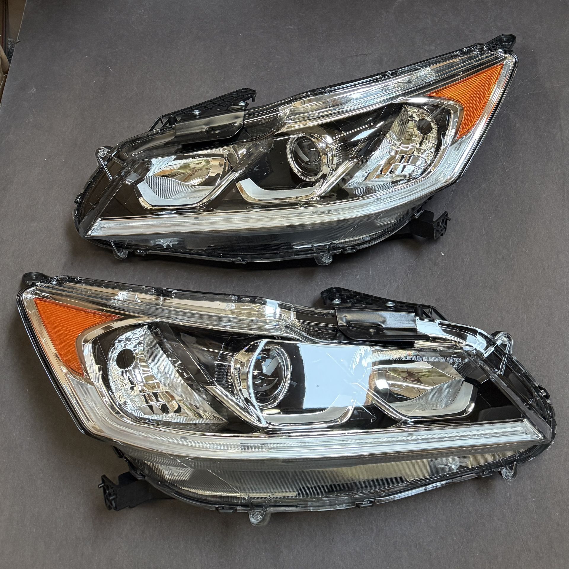 Pair Headlights Assembly 2016-2017 Honda Accord Halogen LED DRL Driver Passenger Side Headlamps 
