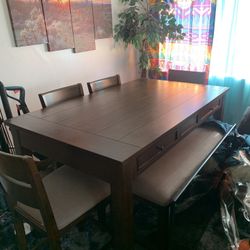 Dining Table, Seats 6-7
