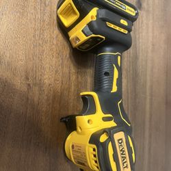 DEWALT DCS438 (20V MAX XR Brushless Cordless 3-inch Cut-Off Tool)  * Included Battery: DCB201 (20V MAX 1.5Ah Compact Lithium-Ion Bat